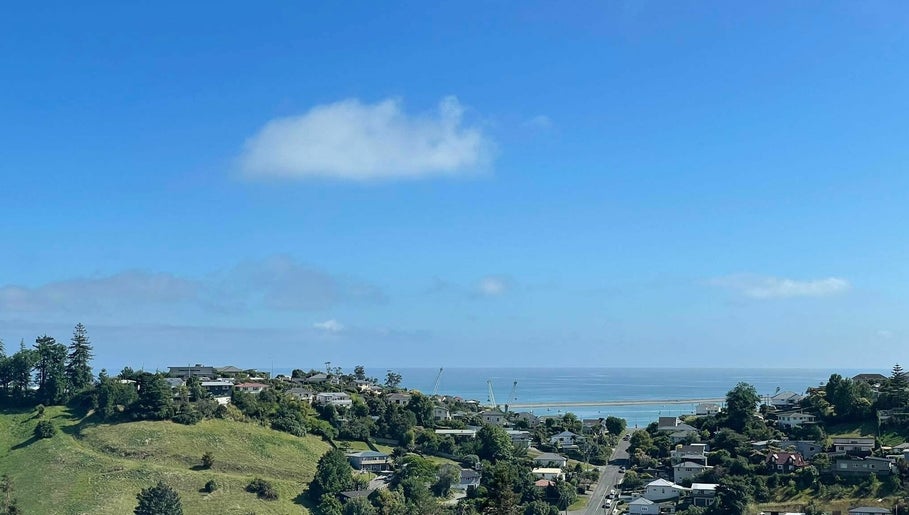 N Beauty - Greymouth image 1