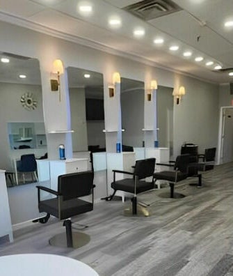 By Philip Hair Salon afbeelding 2