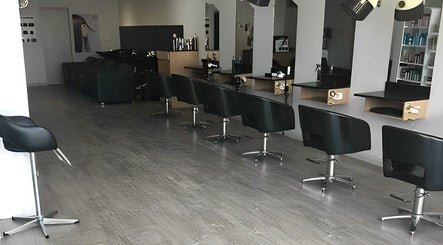 Immagine 3, Marjon's Hair & Beauty Centre