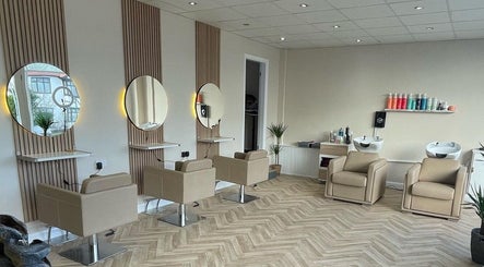 Clare Elizabeth Hairdressing image 2