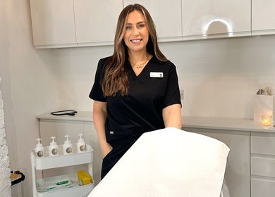 RS Artistry at S18 Face Clinic in Dronfield offers a welcoming beauty and wellness space.