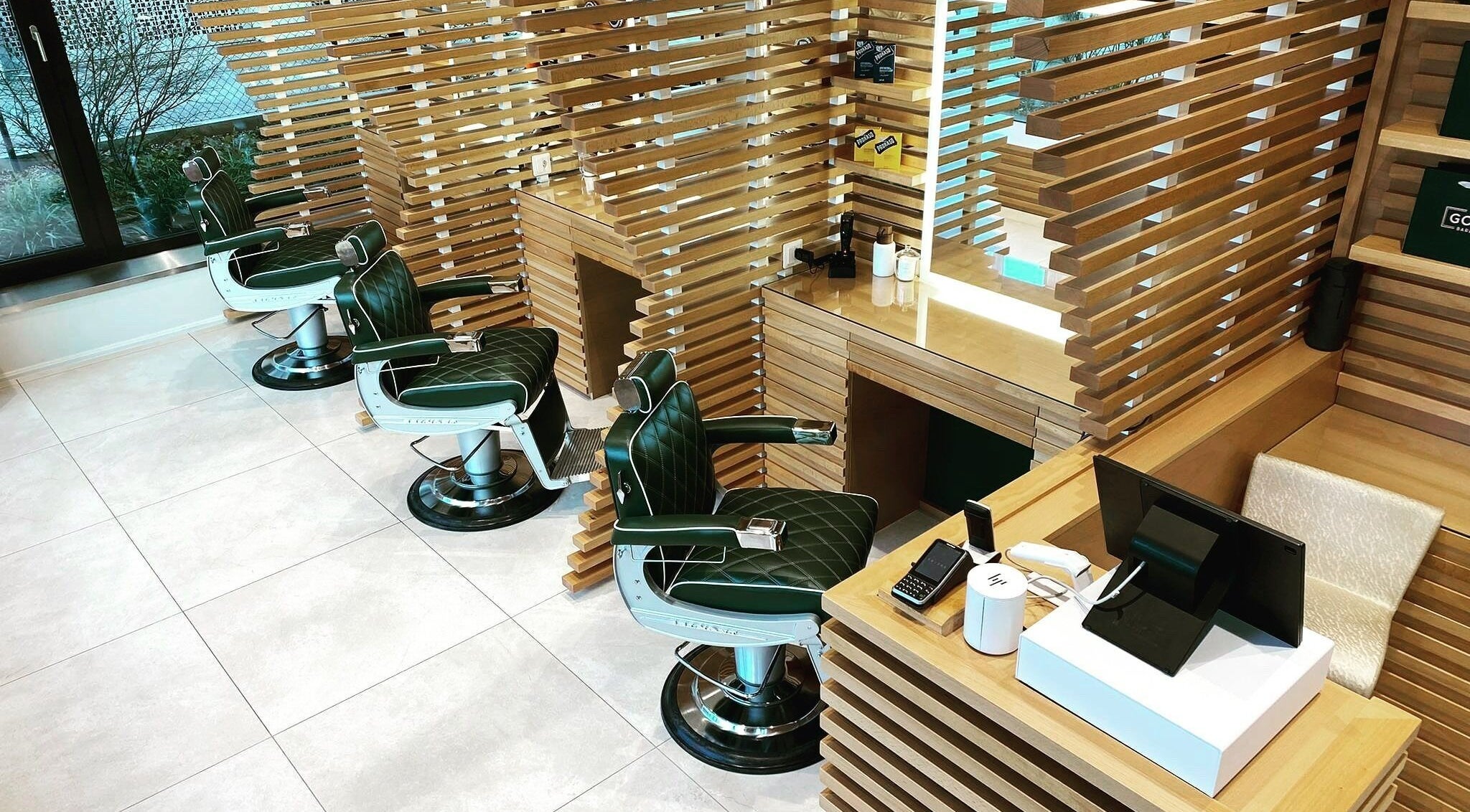 Luxurious barber chairs at The Good Barbers - Enge, Zürich, Zürich, CH, offering top-notch grooming experience.