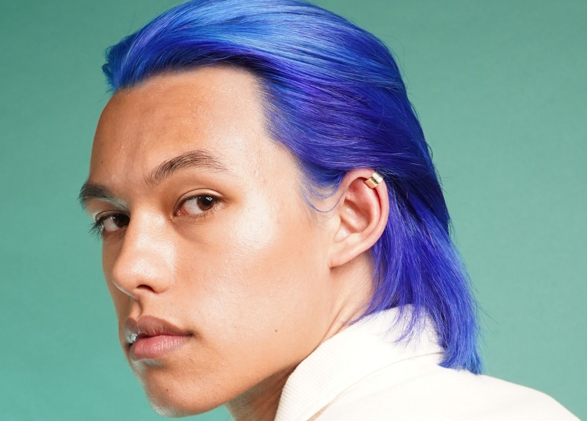 Vibrant blue hair styled at Jo Johnson Salon, London, England, GB.