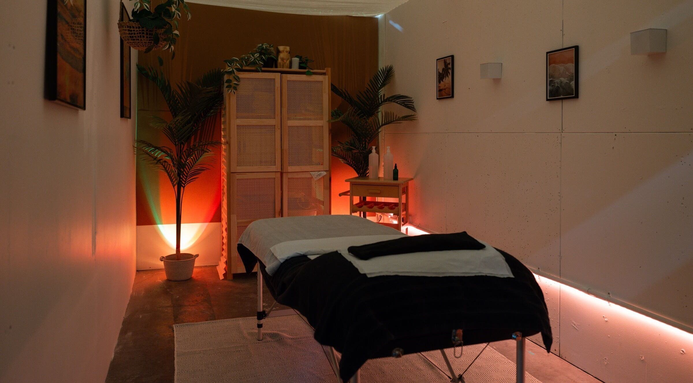 Tranquil massage room at Wax Pot London, showcasing a serene ambiance in London, England, GB.