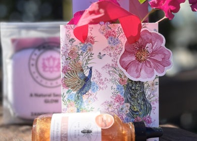 Lil’Ohana Massage - Mini Tropical Escape gift items by peacock design bag, Southport, Queensland, AU.