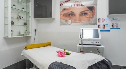 Lemoge Clinic - Queen's Park imagem 2