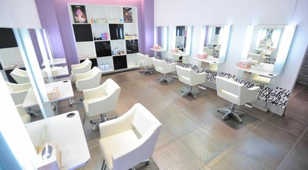 Muse Hair & Beauty Salon