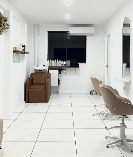 Bella Boutique Hair Studio, bild 2