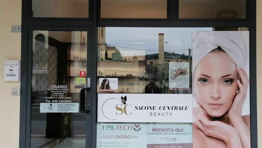 Salone Centrale Beauty Montegrotto Bild 1