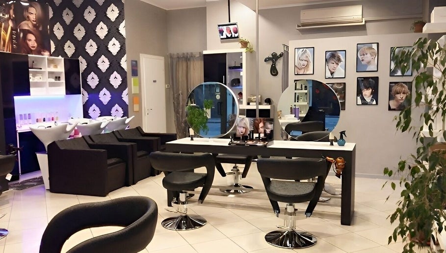 Salone Centrale Hair Montegrotto slika 1