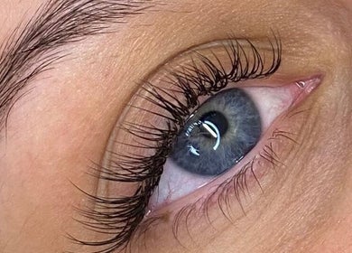 Close-up of enhanced lashes at Erica Elizabeth Beauty, Sandbach, England, GB.
