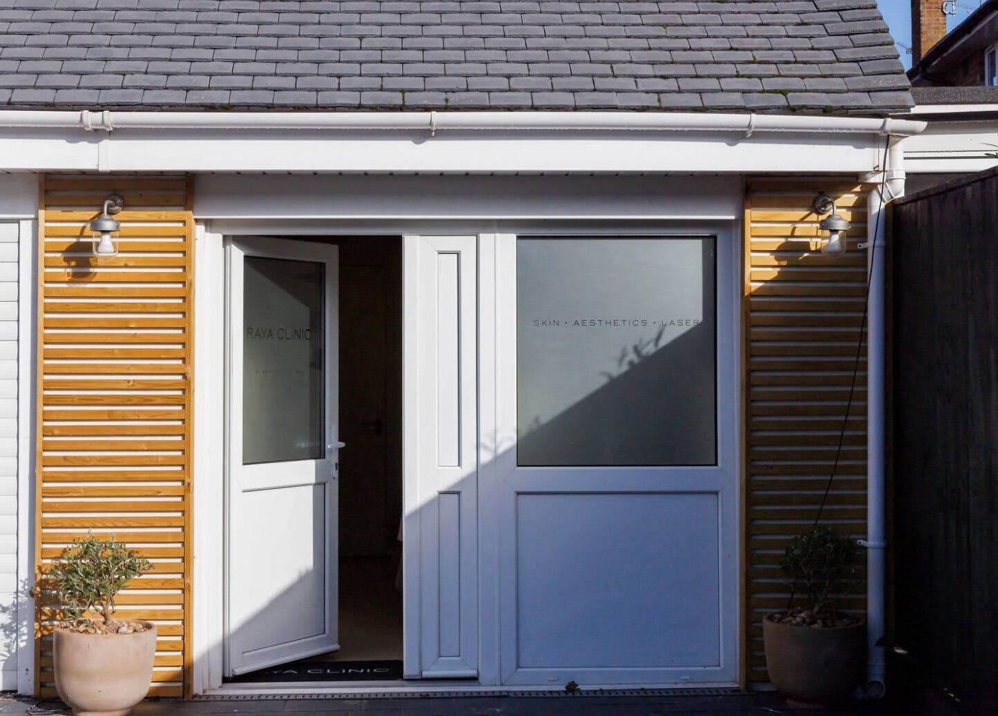 Front entrance of Raya Clinic - Skin, PMU & Aesthetics, located in Havant, England, GB.