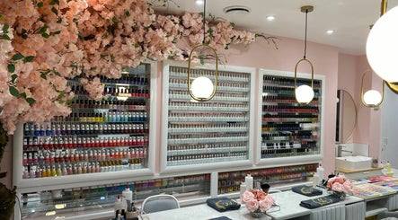 CC Nails & Beauty Whitefield afbeelding 3