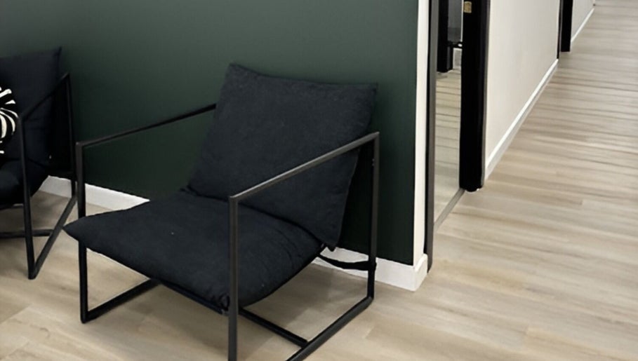 Allure Aesthetic image 1