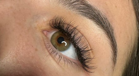 Lashes by Claudz