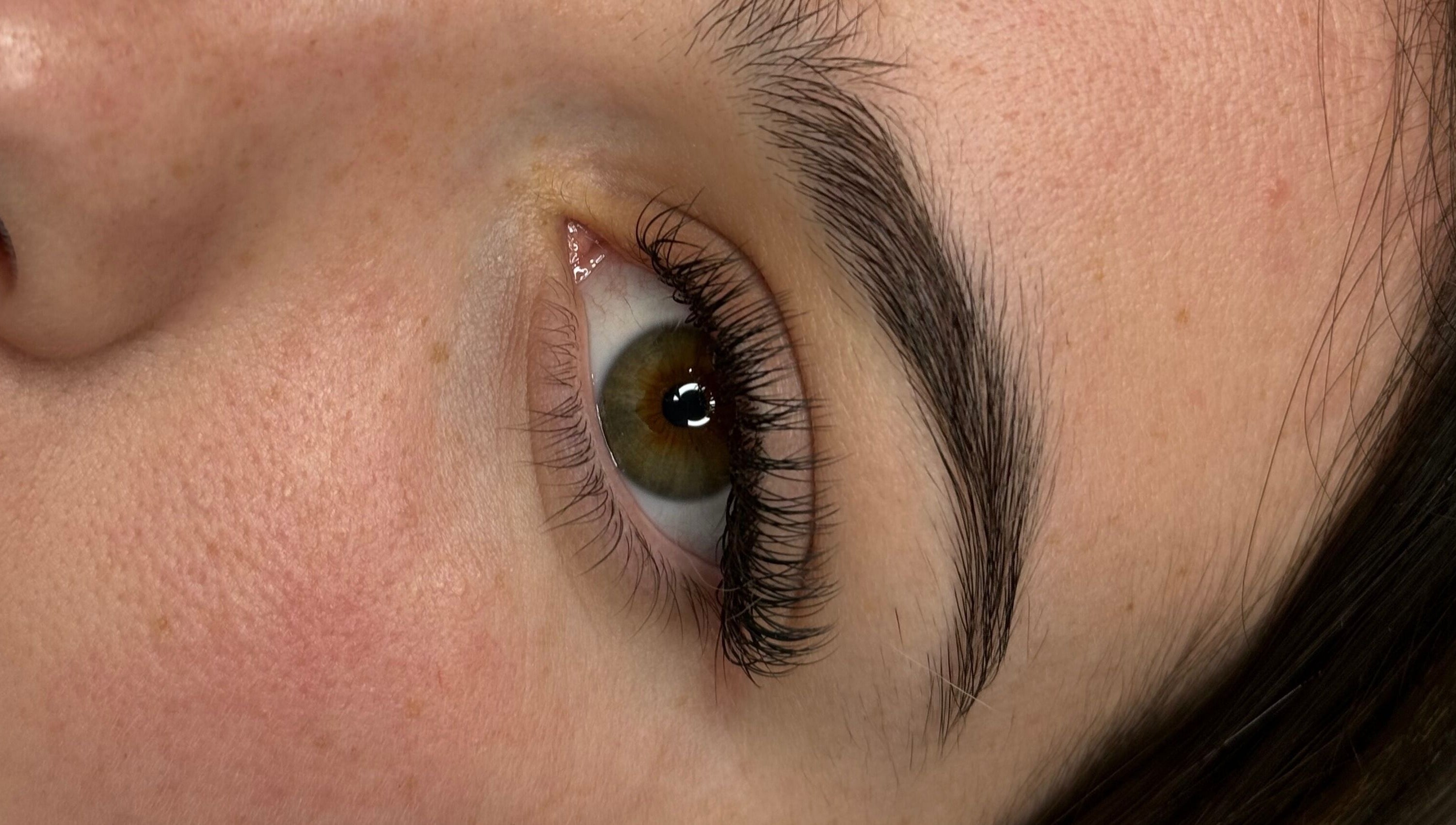 Close-up of beautifully styled eyelash at Lashes by Claudz, Roodepoort, Gauteng, ZA, showcasing elegant enhancement.