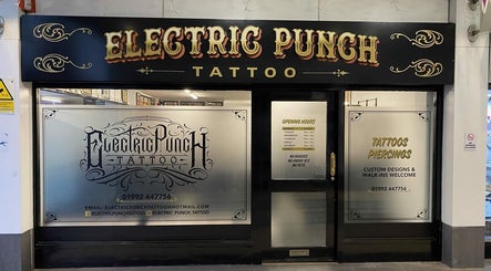 Electric Punch Piercing billede 3