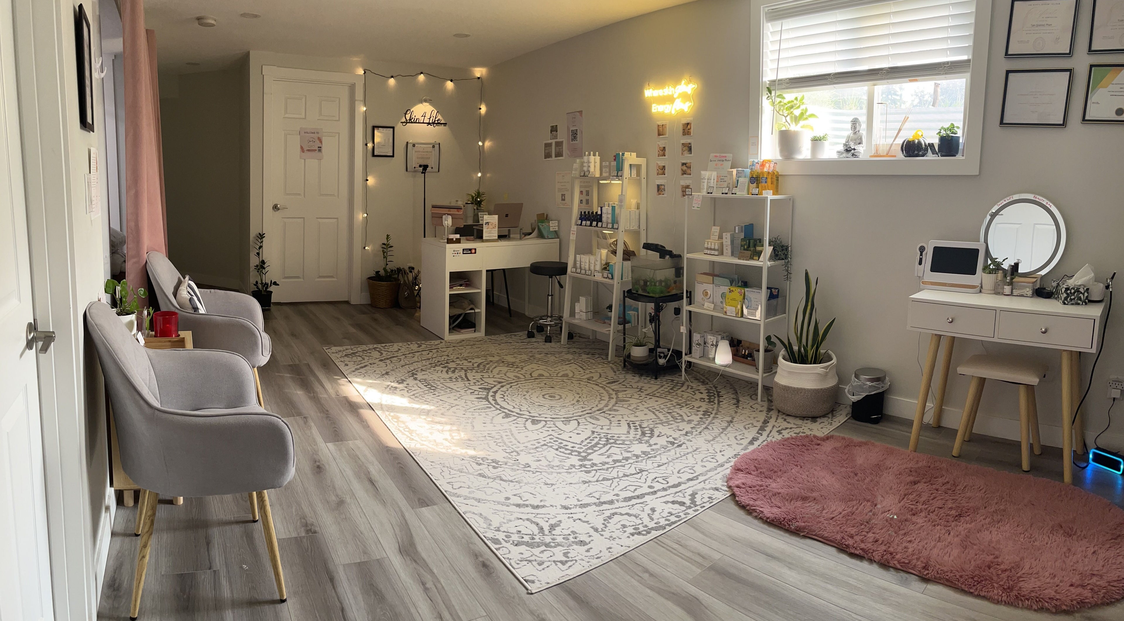 Modern and serene interior of Skin4Life Beauty Bar in Calgary, Alberta, CA, featuring stylish decor and beauty products.