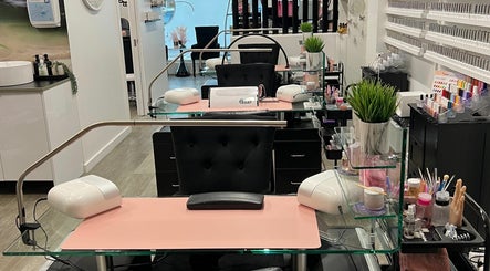 hình ảnh 2 của Polish'd Nail & Beauty Salon