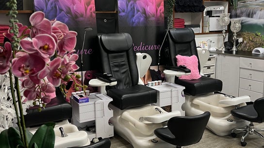 Polish'd Nail & Beauty Salon