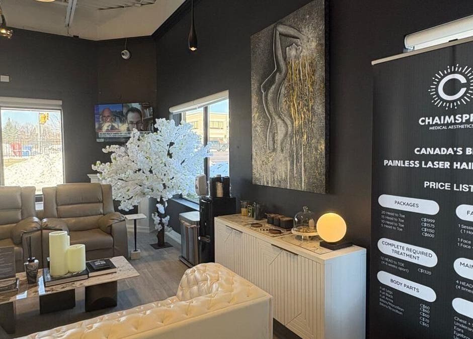 Elegant waiting area at ChaimsPro Medical Aesthetics - Pickering, Ontario, CA with plush seating and decor.