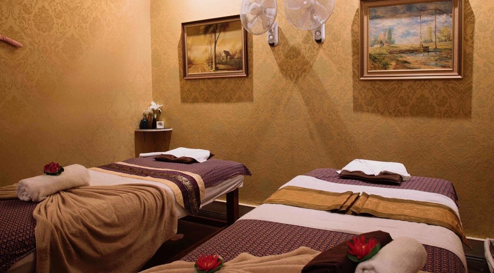 Serene dual massage beds at Suwanwara Massage & Healing Centre, Crows Nest, New South Wales, AU.
