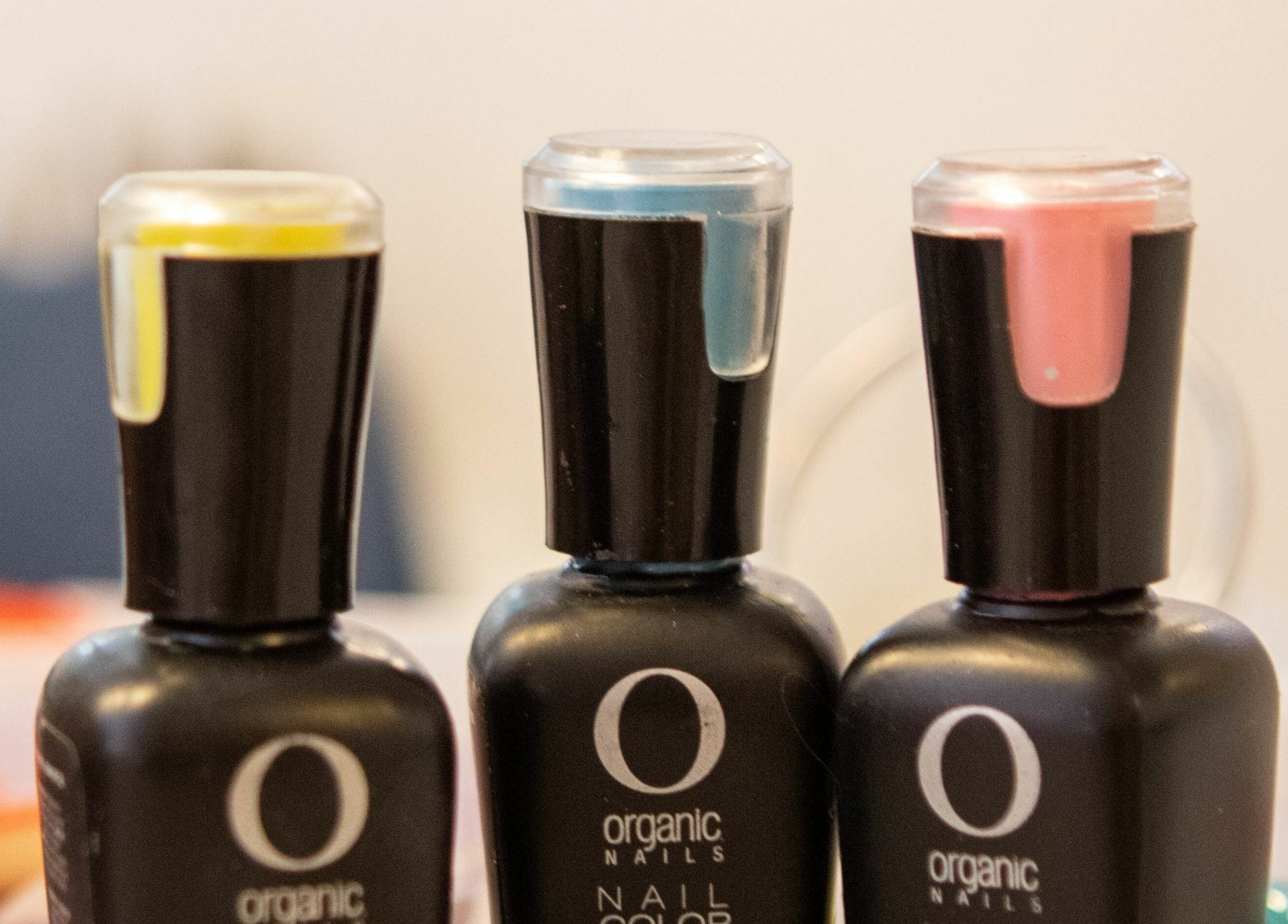 Esmaltes de uñas en RH STUDIO UY- Suc. Pocitos, Montevideo, Departamento de Montevideo, UY.