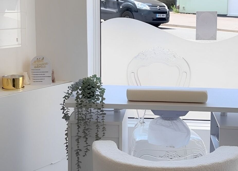 Stylish manicure station at Bellissima Studios, Caterham, England, GB, with chic decor and modern furnishings.