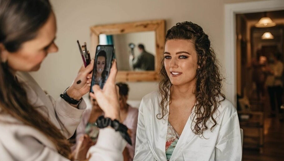 Image de Helen Mcclurg Make Up Artist 1