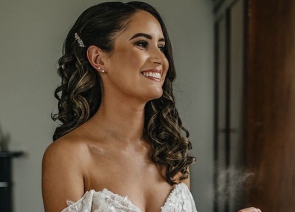 Bride with elegant makeup by Helen Mcclurg Make Up Artist in Ballywalter, Northern Ireland, GB.