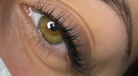 StarLashBar_Mtl image 2