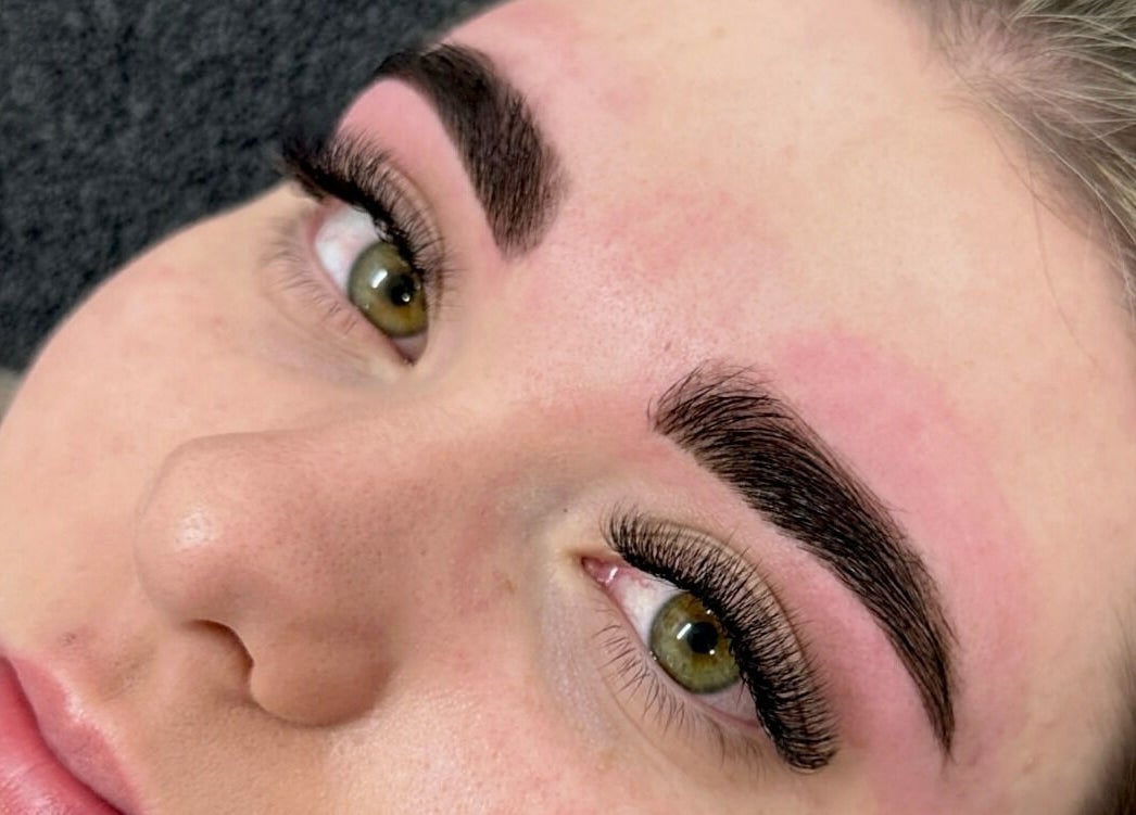 Perfectly styled eyebrows and lashes at Willow and Sage Beauty, Moss Vale, New South Wales, AU.