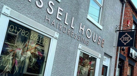 Hassell House Hairdressing billede 2