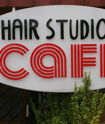 Hair Studio Café, bild 2