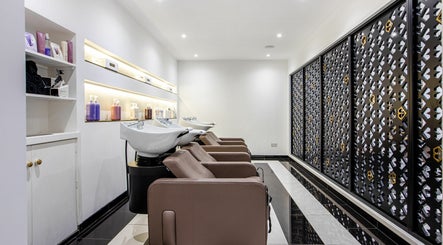 The Ivy Salon slika 2