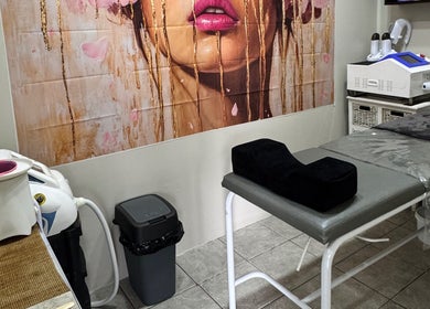 Myrakia Beauty & Laser Bar treatment room with modern equipment and stylish decor in Benoni, Gauteng, ZA.