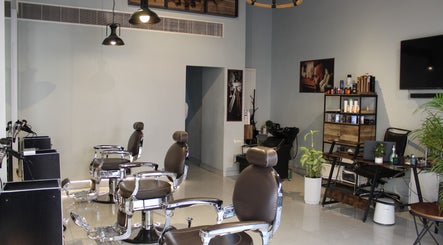 The Broadway Gents Salon