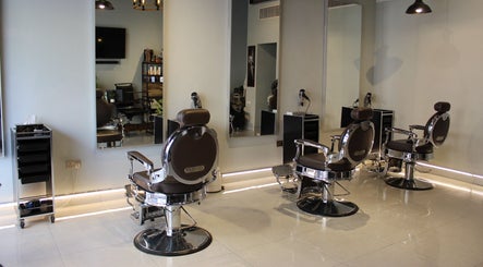 The Broadway Gents Salon