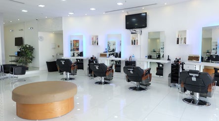 4 Guys Gents Salon