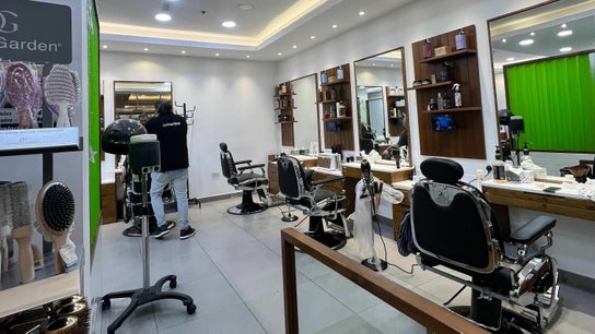 Caractere Salon Mall of the Emirates