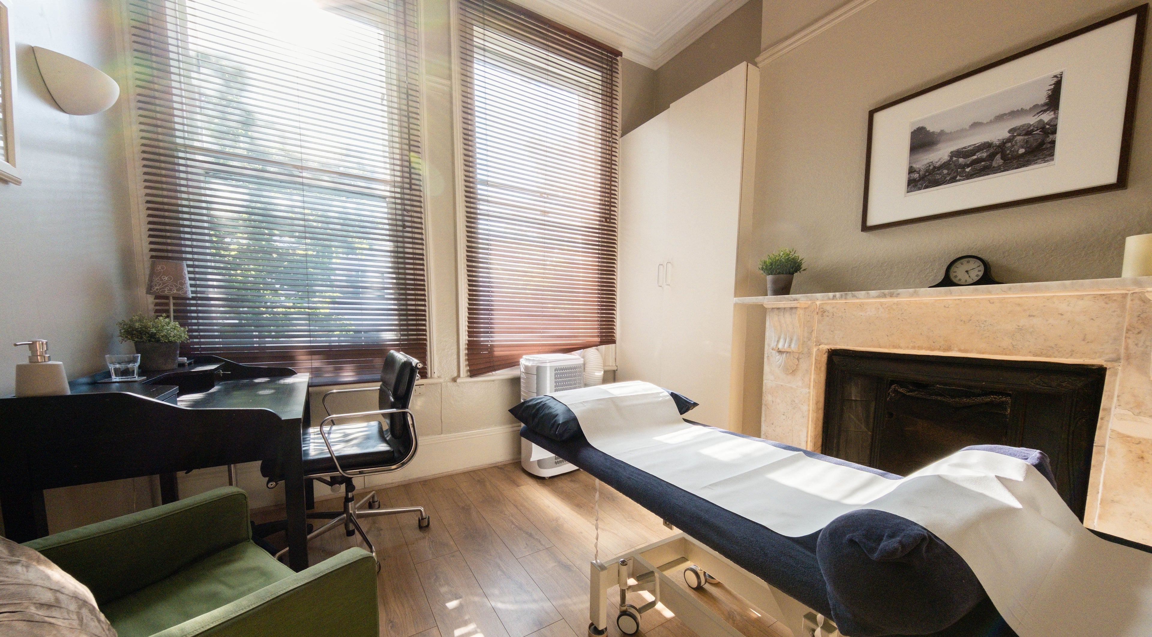 Tranquil therapy room at TCM Practice Acupuncture, Canonbury Natural Health Clinic, London, England, GB.