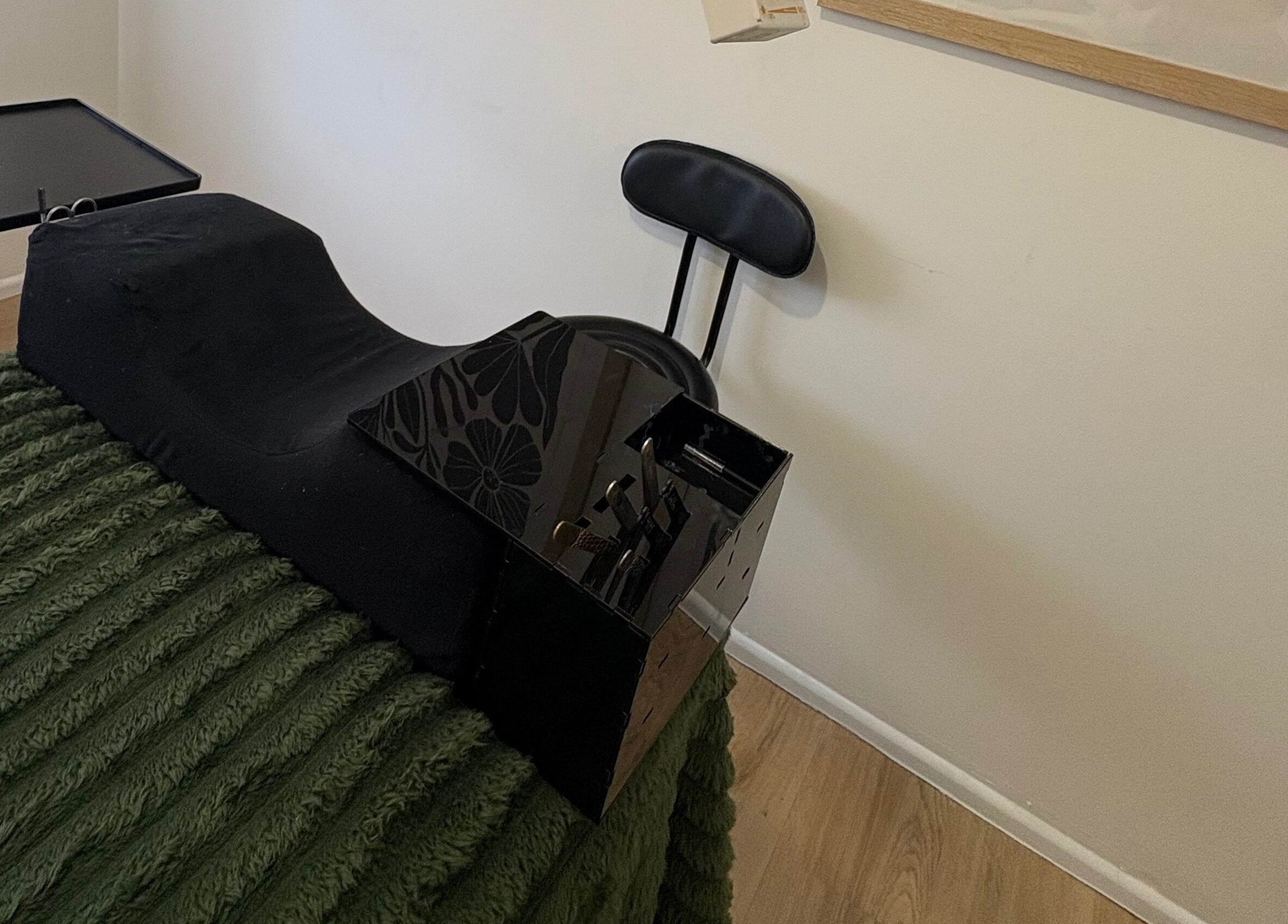 Comfortable treatment bed at Senorita Lashes and Brows, Reedy Creek, Queensland, AU, offers a relaxing experience.