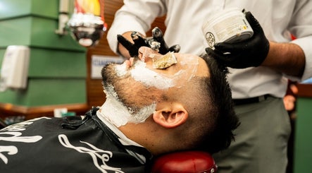 Barberia Lords ®️ C.C. Hayuelos (Super Tienda) obrázek 3