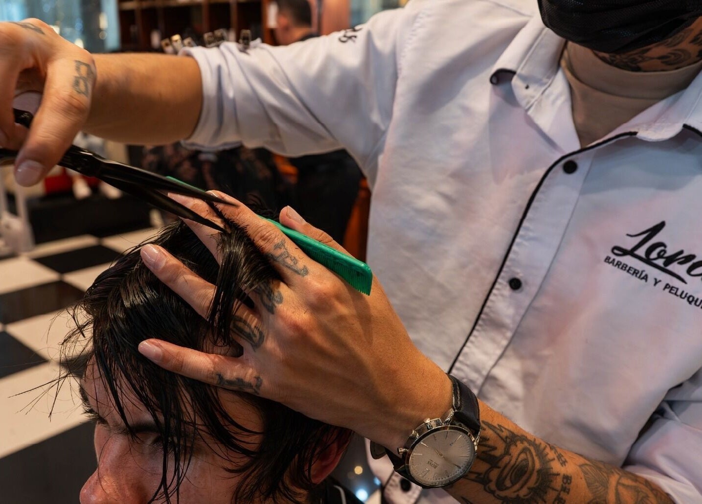 Corte de cabello en Barberia Lords VIP C.C. Gran Estación Alfiles, Bogotá, Bogotá, CO.