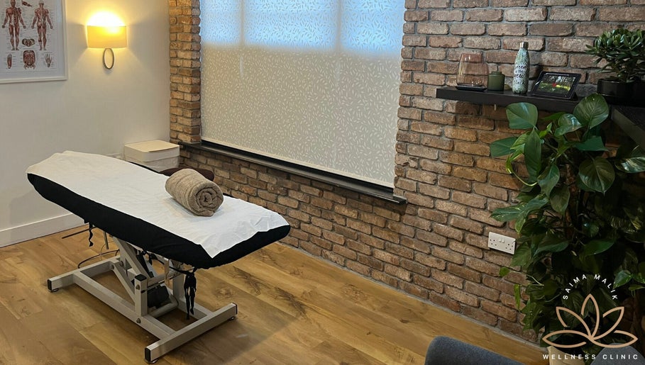 Saima Malik Wellness Clinic (Massage - Cambridge), bild 1