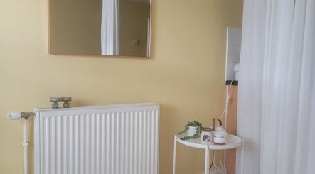 Yinsana Beauty image 3