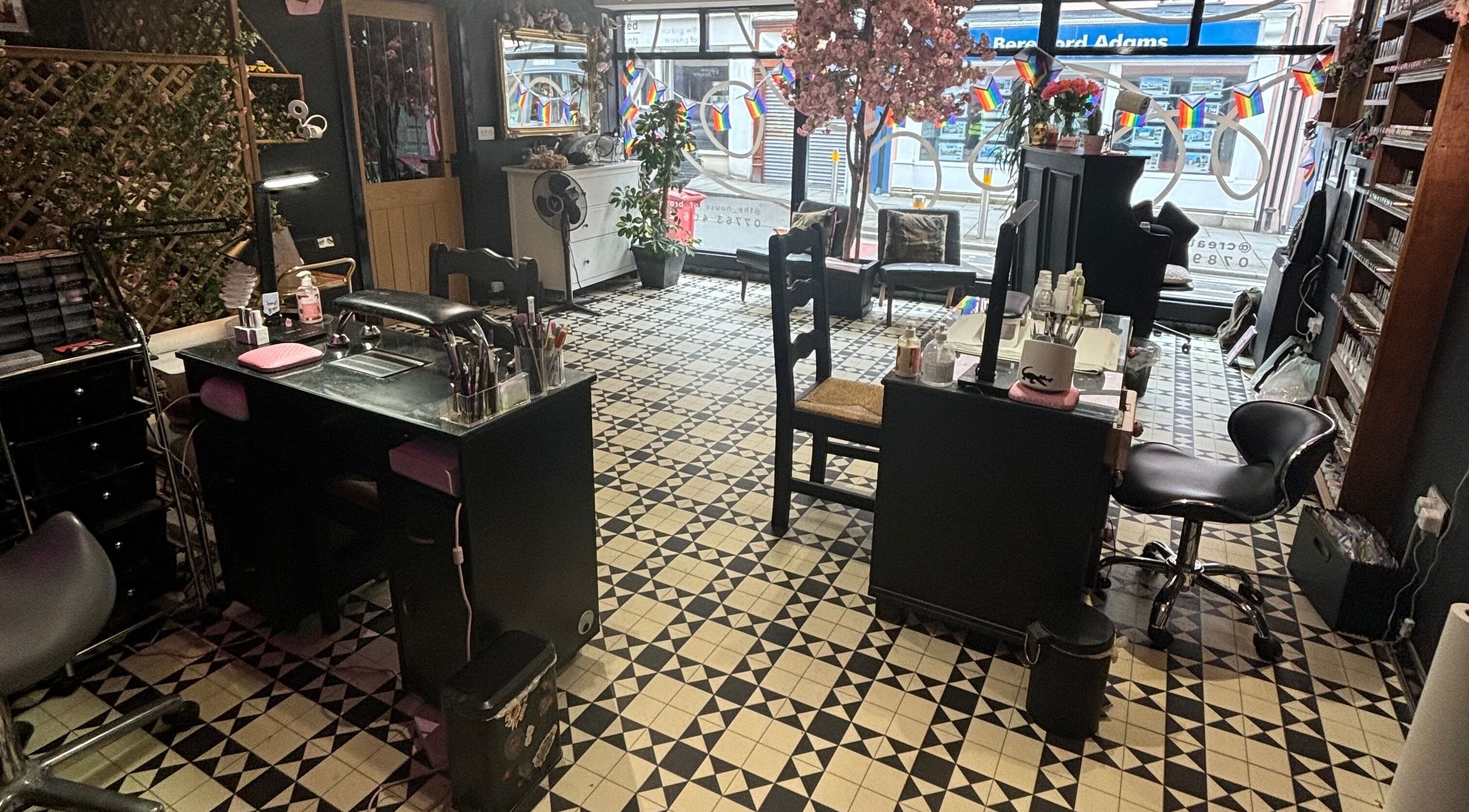 Elegant interior of Creative Claws Salon and Training Academy in Holyhead, Wales, GB with stylish decor.