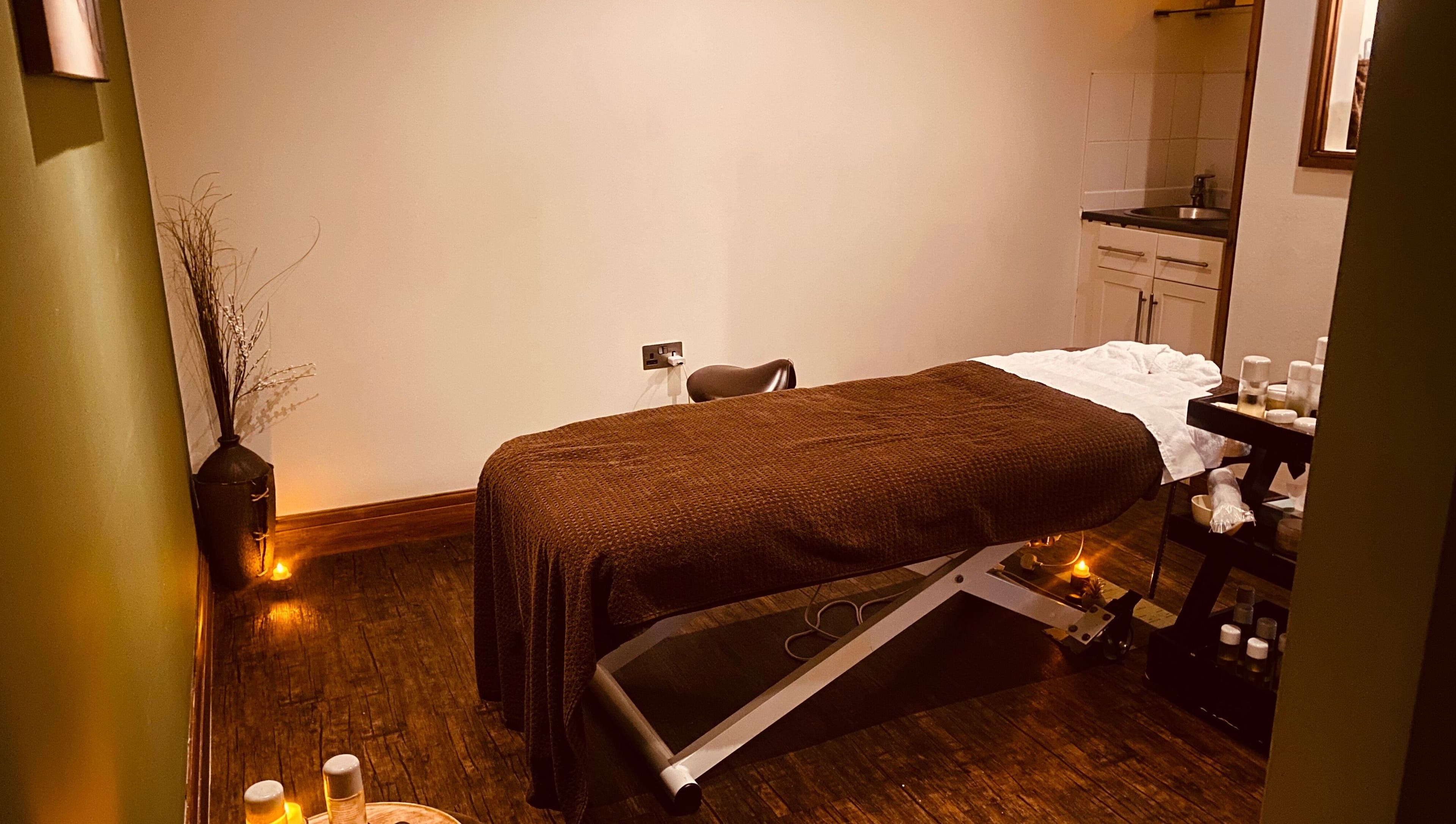 Serene treatment room at Spa Experience to Go! in Audenshaw, England, GB, perfect for relaxation.