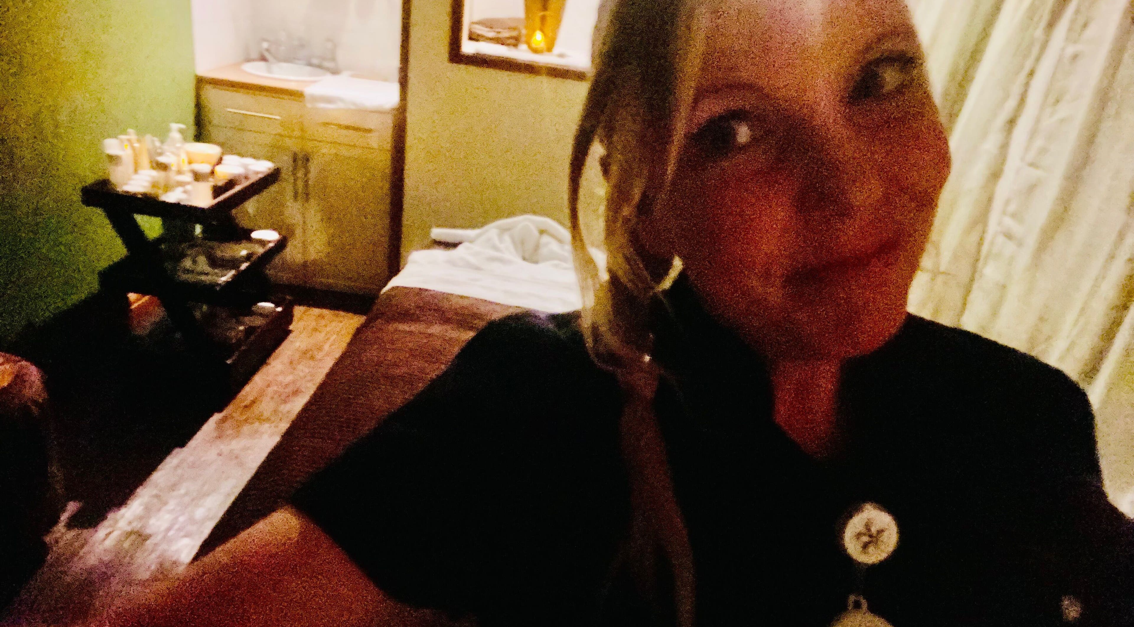 Relaxing spa room at Spa Experience to Go! in Audenshaw, England, GB with a serene ambiance.