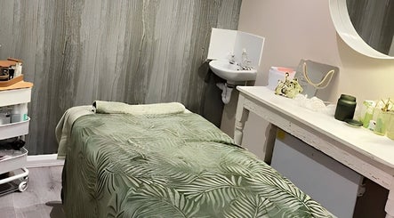 Eden Salon